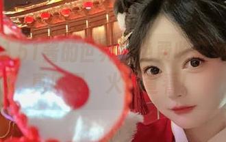带你进入51酱的世界，免费收获油光袜写真原图，火速查看！