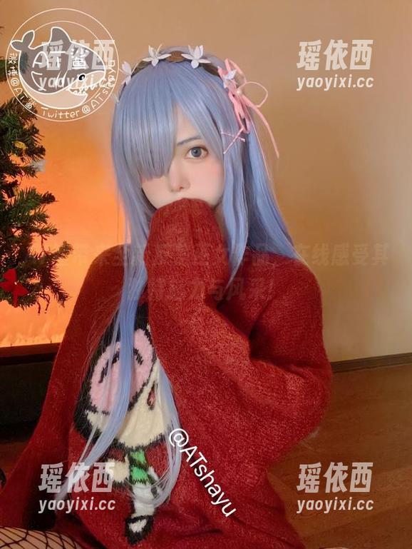 AT鲨 AT鲨带来全新反差巫女作品,在线感受其独特魅力与风采!