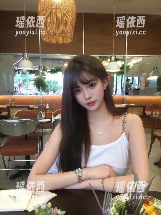 Feilin嗲囡囡 - SiByl李思宁的作品：每一张女孩写真都是一段动人的故事，快来观看！