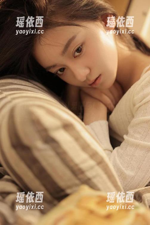 GIRLT果团网-爱丽莎LISA GIRLT果团网 - 从爱丽莎LISA的视角看蕾丝:每一幅写真作品都令人心动不已!