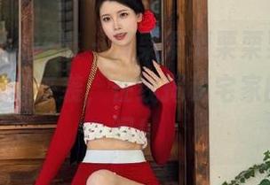 HuaYang花漾 – 艾栗栗栗栗栗栗吖的居家写真合集来袭，在线揭秘宅家的魅力瞬间！