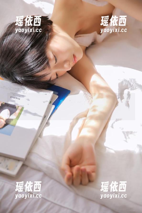 IMiss爱蜜社 - LalaBaby啦啦修女写真：分享她用镜头捕捉的美图与心灵感悟