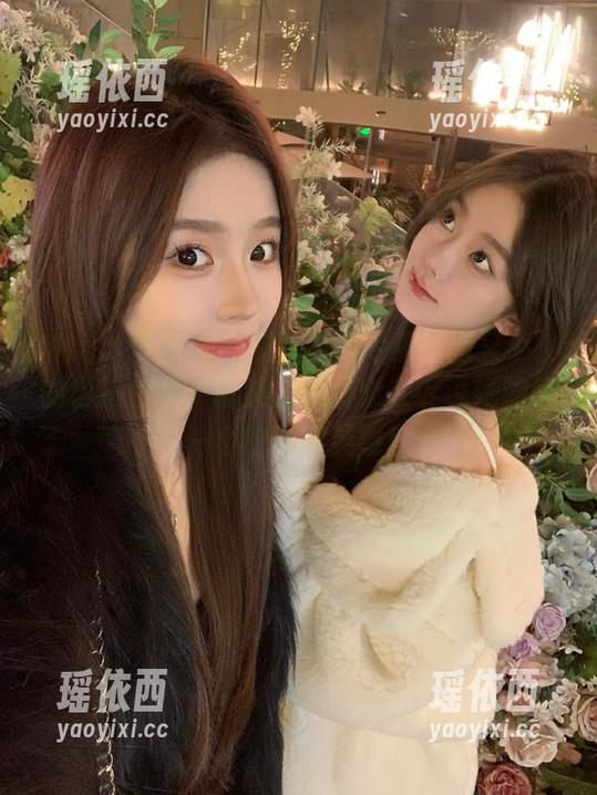 IMiss爱蜜社 - 观看格格污巫时尚又个性的自拍作品，精美图片仿佛在诉说她的每一个故事与灵感！