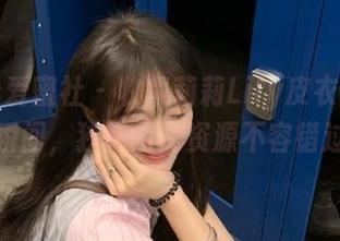 IMiss爱蜜社 – 收集莉莉Lily皮衣的美丽瞬间，独特图片资源不容错过