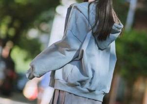MFStar模范学院 – 免费获取汐汐爱吃草莓丝袜写真美图，与好友一起分享这份惊艳！