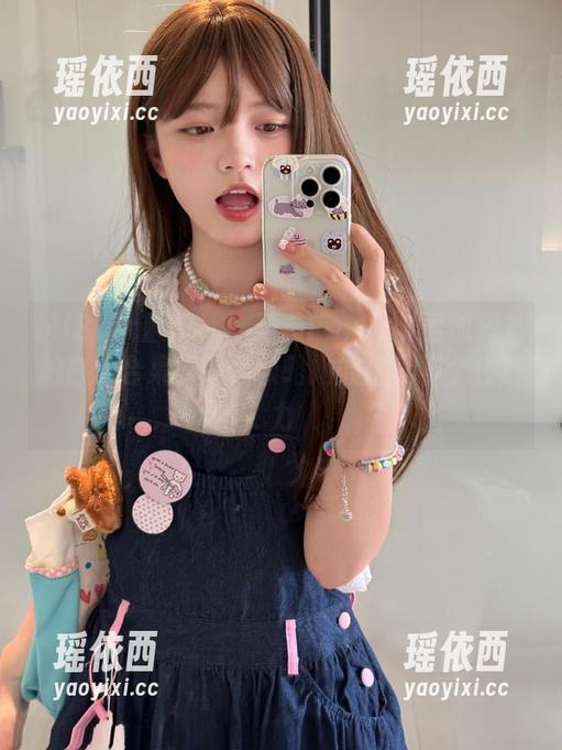 MiStar魅妍社 - 精选FoxYini孟狐狸私拍白丝合集，带你领略她的优雅与个性魅力