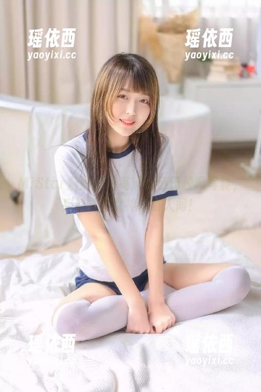 MiStar魅妍社 - 高清小热巴校服写真，宛如校园女神降临人间！