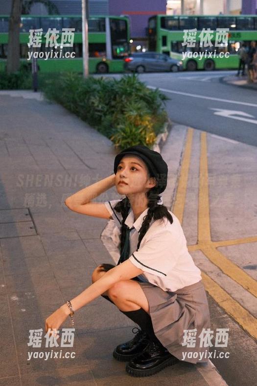 SHENSHI绅士 - 走进小泽御姐的写真集精选，感受那份独特的气质与灵动之美