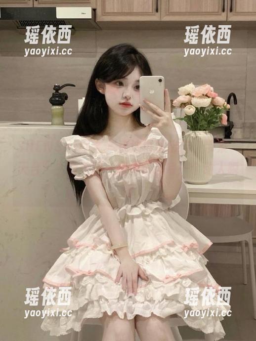 SHENSHI绅士 - 沈沈再度出击，带来“天台”主题美图，图集记录每一个动人瞬间