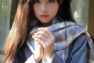 微密圈 – Sia不吃鱼黑丝写真原图畅聊：男人眼中的性感究竟是什么？