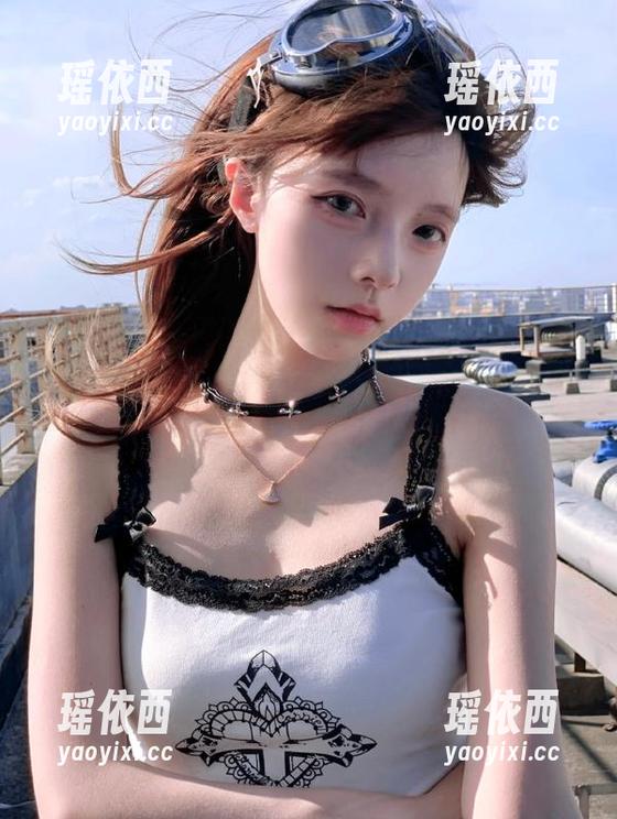 TGOD推女神 - 探索汪佩妮Penny的红裙作品，感受她在镜头下的动人魅力与无限可能