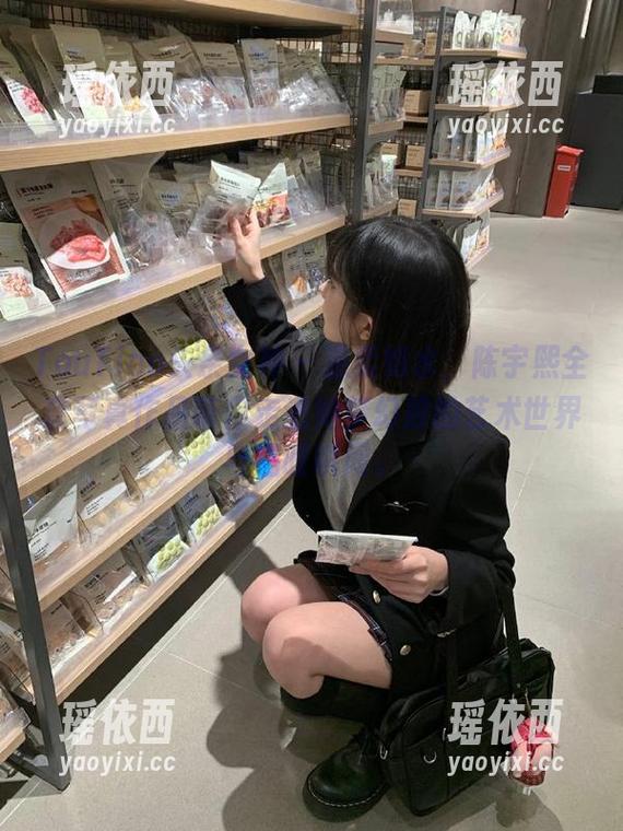 TouTiao头条女神-陈宇熙 TouTiao头条女神 - 温柔如水,陈宇熙全套写真作品带你走进她梦幻般的艺术世界与温暖瞬间。