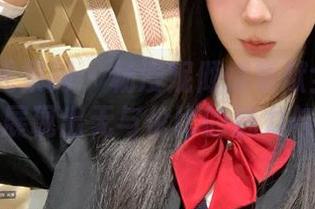 UGirls尤果网 – 杨漫妮倾情奉献全套美腿图集，展现出无与伦比的魅力与风情！