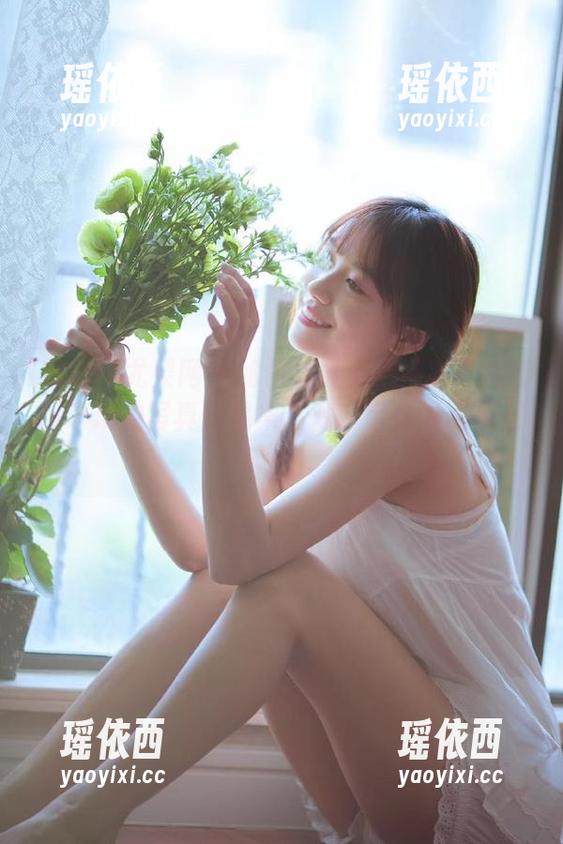 UGirls尤果网-萌琪琪 UGirls尤果网 - 如何让夏天更精彩?看看萌琪琪的写真作品集资源,带你领略夏日风情!