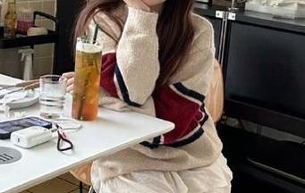 UGirls尤果网 – 萌琪琪花嫁图包分享,感受那份纯真与浪漫的结合!