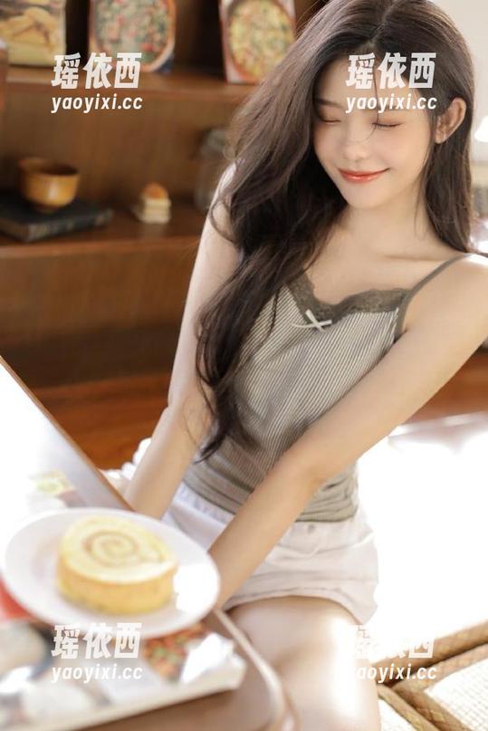 UGirls尤果网 - 韩安琪的无圣光户外图集：记录自然与生活的美好瞬间