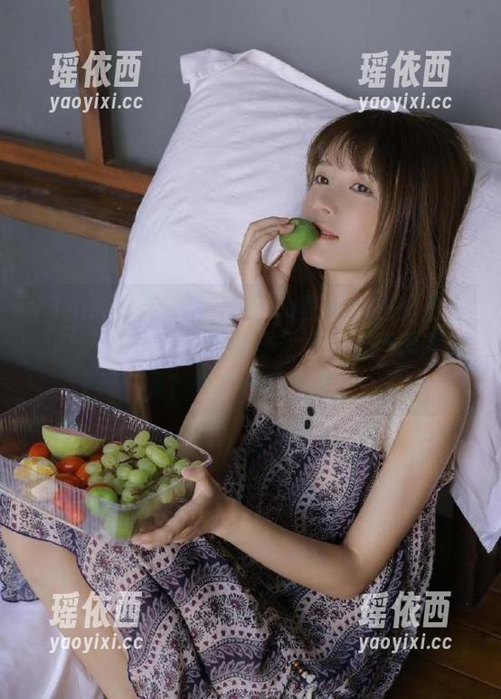 XIAOYU语画界 - Miko酱的泳衣作品看了让人心动，资源的背后还有哪些搞笑故事？快来一探究竟！