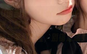 XIAOYU语画界 – 让小沫琳的白衬衫写真集带你进入时尚的殿堂，分享她的美丽诠释与梦幻旅程，别错过哦！