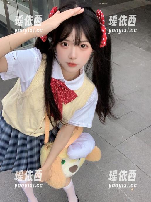 XINGYAN星颜社 - 独家福利：潘思沁的秘密写真图片，让你尽情欣赏她的美！