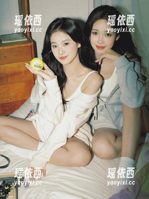 XINGYAN星颜社 - 分享韩雨馨的独特镂空写真风格，展现当代美学与视觉新体验