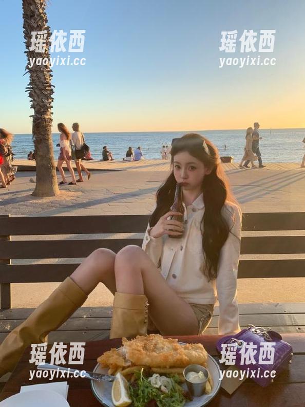 Xiuren秀人网-外科TEL Xiuren秀人网 - 外科TEL美足写真作品集:精选出色瞬间,展现她的优雅与自信!