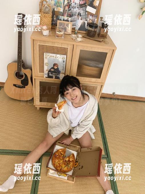 Xiuren秀人网 - 赶快来欣赏大白兔吖的粉色写真，免费照片限时分享中！