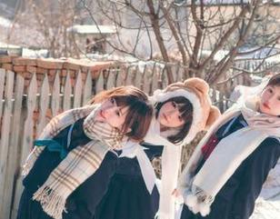 Xiuren秀人网 – 学妹的写真作品集：奶茶味的包子带你体验甜蜜与青春