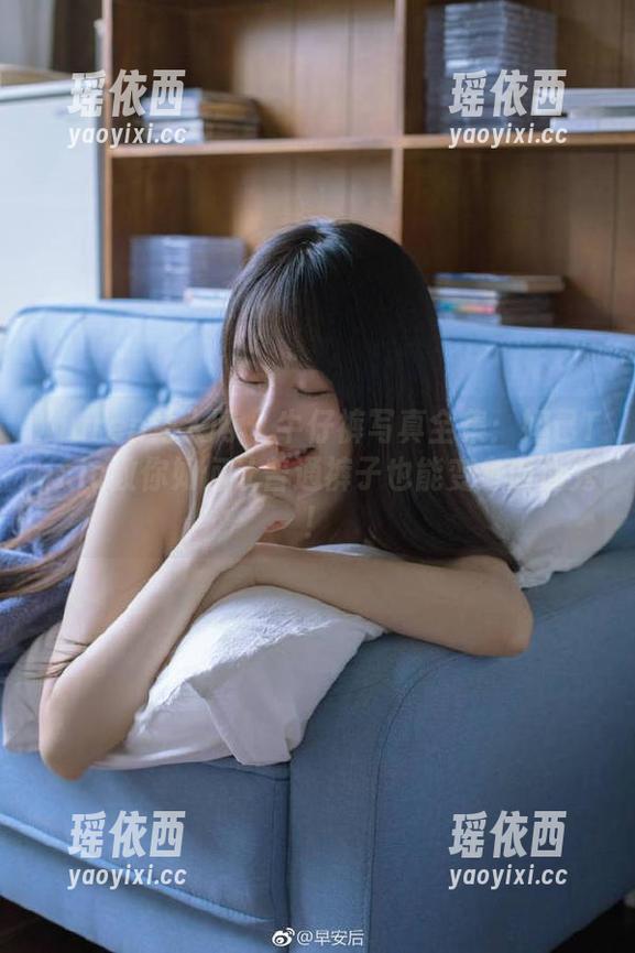 Xiuren秀人网 - 牛仔裤写真全集：妲己Toxic教你如何让普通裤子也能变身时尚秀！