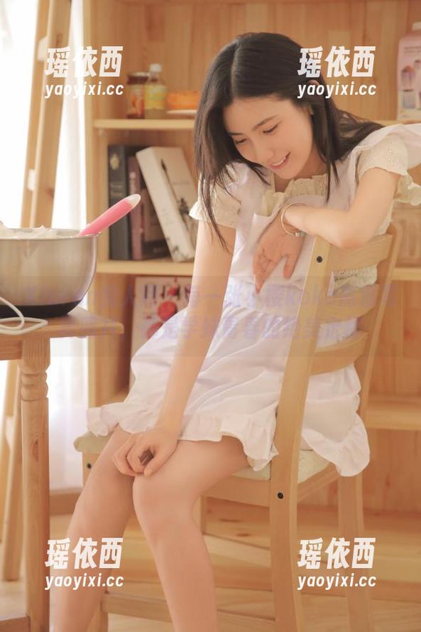 Xiuren秀人网 - 每一张小樱koko高清写真照片，都是学妹青春的绝美定格