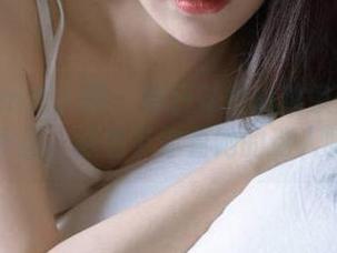 Xiuren秀人网 – 明日花桃桃独家丝袜写真作品，图包带你看她的迷人瞬间