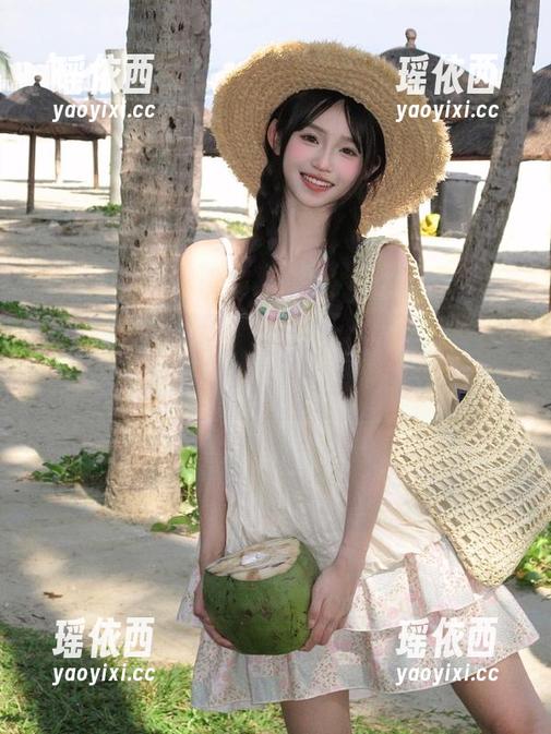 Xiuren秀人网 - 免费赠送王雅姗白裙写真原图，带你领略她的独特风韵与美丽！