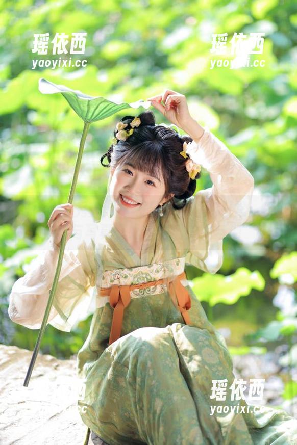 Xiuren秀人网 - 发现程程程的日常：图集与写真交织出生活的笑与泪