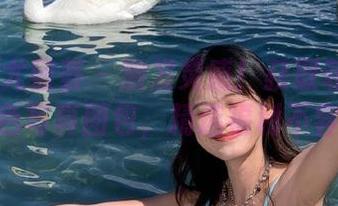 YouMi尤蜜荟 – 激发灵感！获取菲儿beauty白色写真图包，精选福利不容错过！