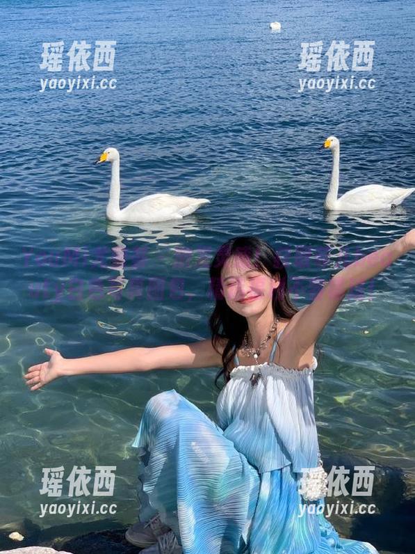 YouMi尤蜜荟 - 激发灵感！获取菲儿beauty白色写真图包，精选福利不容错过！