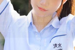 YouWu尤物馆 – 超清晰Amrita贞贞比基尼图包，完美演绎夏季热辣风情！