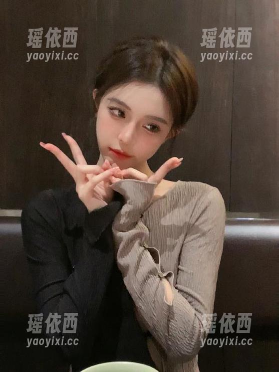 beautyleg-Celia beautyleg - 走进Celia教室,探秘那些惊艳的写真与背后的原图故事!