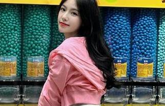 beautyleg – 探秘“Dana修女”的私房原图：当清纯遇上性感，谁能抵挡？