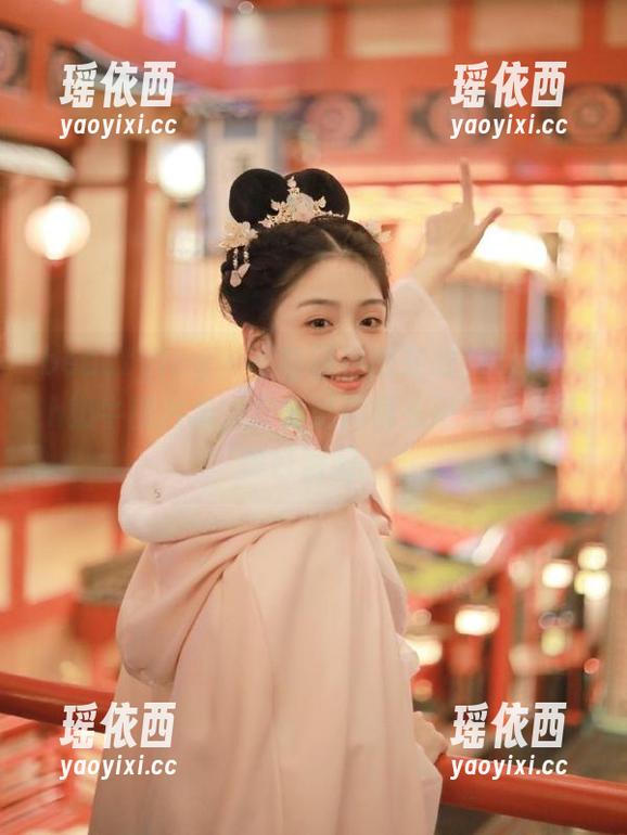 beautyleg - 不容错过的在线Jellyfish奶牛图片集，欣赏她用镜头记录的生活美好瞬间！