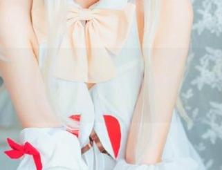 beautyleg – 在线揭秘Queena灰丝的摄影艺术：原图中流露出的情感与态度