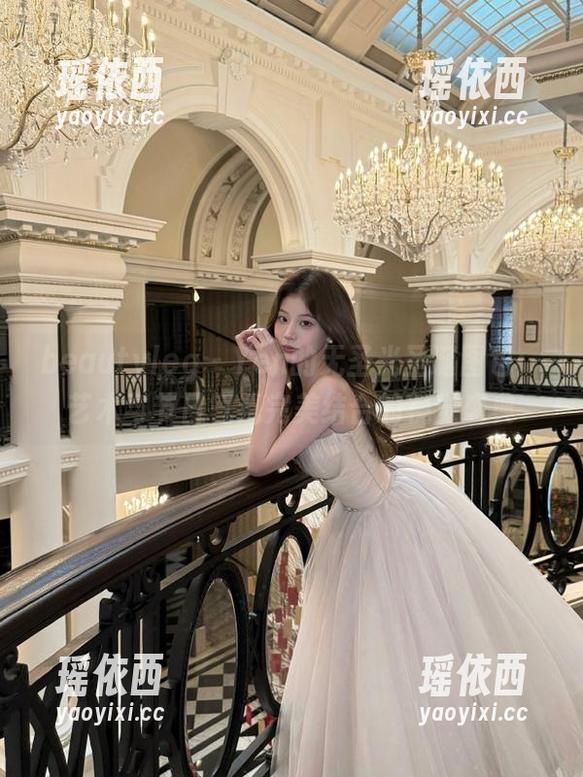 beautyleg - Yen的无圣光圣诞图包：艺术与节日气氛完美结合的视觉盛典