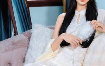 beautyleg – 漫步在YuHsuan的红裙世界：私拍图片带你感受她的艺术魅力
