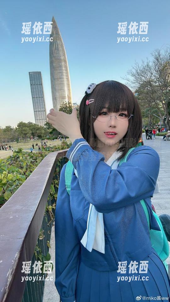 纯欲学妹miko酱吖：高清cos摄影展，瞬间捕捉青春美好