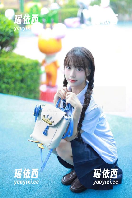 pans-Tina pans - 翻开Tina秘书的写真图包,发现我在镜头下不为人知的另一面