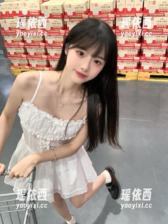 pans - 发现小青最新死库水图包，尽情欣赏她的魅力与风格！