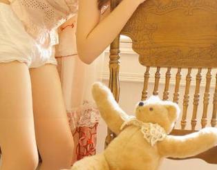 pans – 免费下载曲奇的校服写真,感受校园生活的无穷乐趣与青春活力!