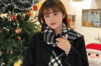 pans – 沁沁与世界分享她那些令人神往的制服作品，传递青春与活力的无限魅力
