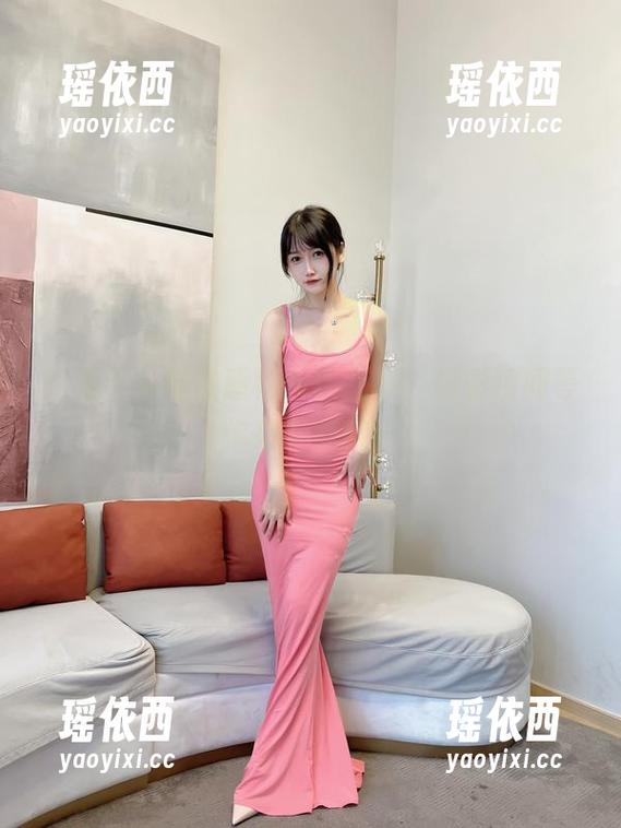 畅游不呆猫性感秘书作品集，精彩瞬间等你来下载哦！