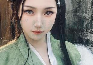 透过“不呆猫”的镜头，品味甜心cos原图的梦幻与现实