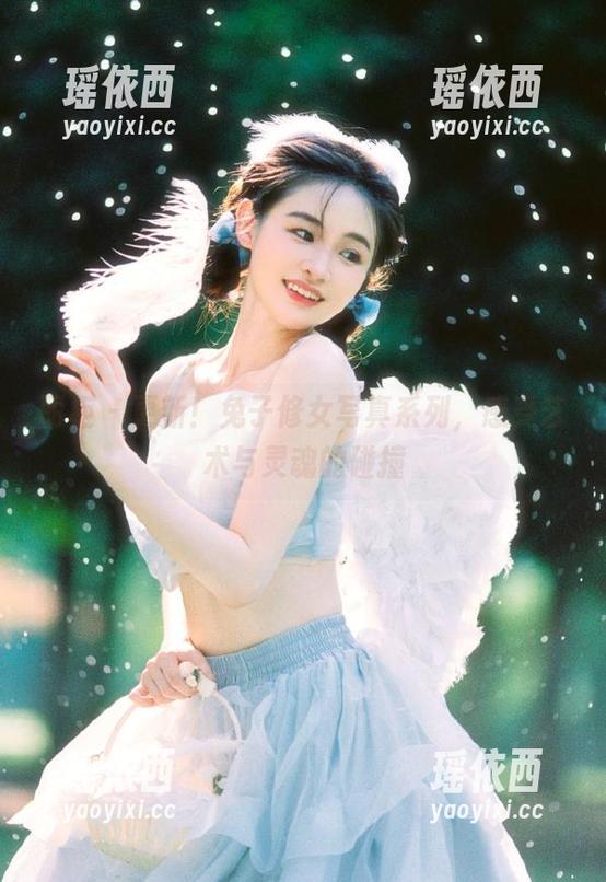 丽柜 - 更新！兔子修女写真系列，感受艺术与灵魂的碰撞
