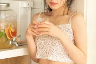 丽柜 – 桃子+棉袜=最强组合！最新图库作品，保证让你捧腹大笑！